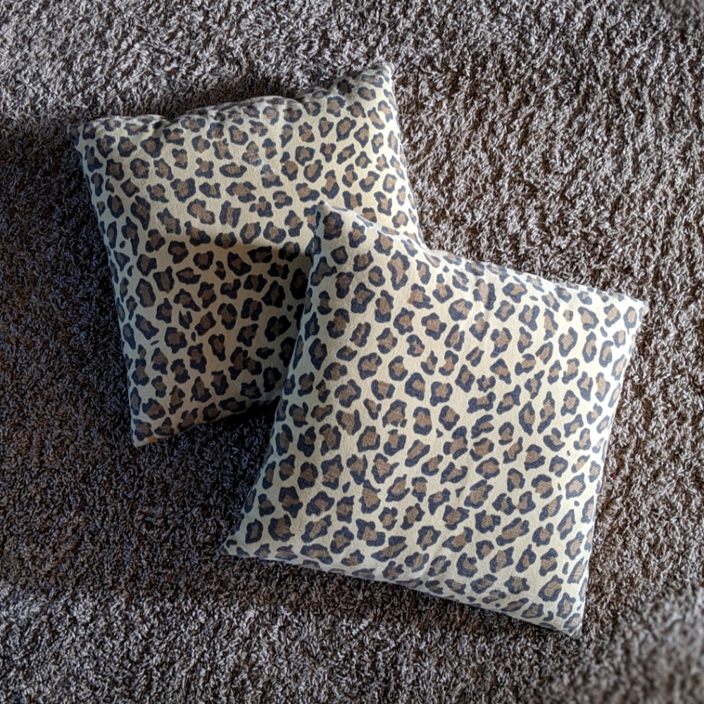 2 Leopard print throw pillow covers 14x14